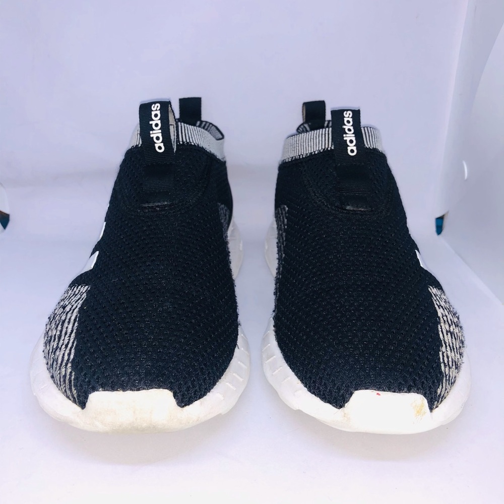 Adidas slip on